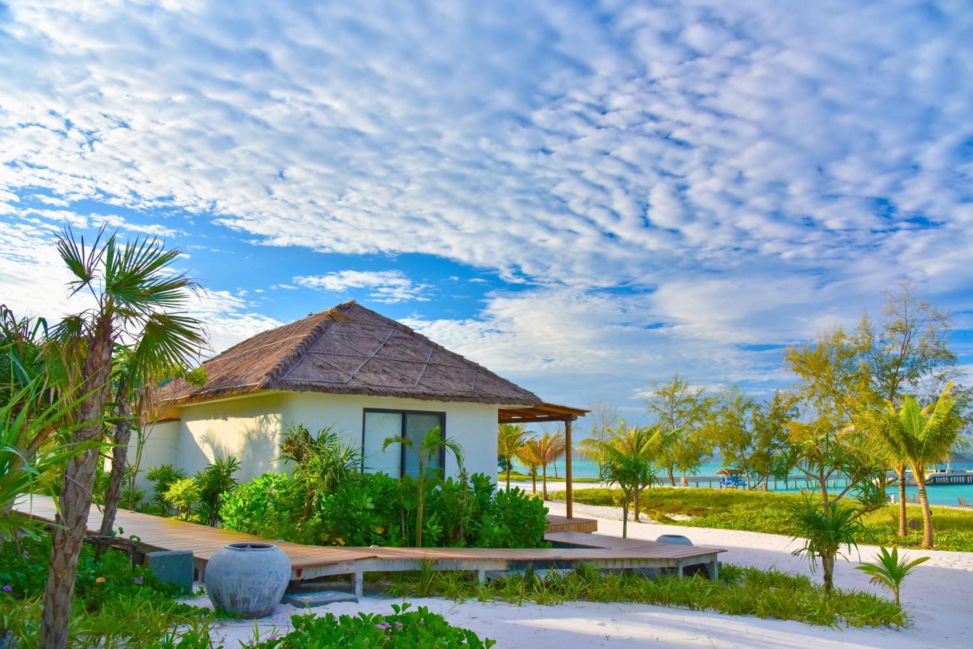 The Royal Sands Koh Rong Resort 5*